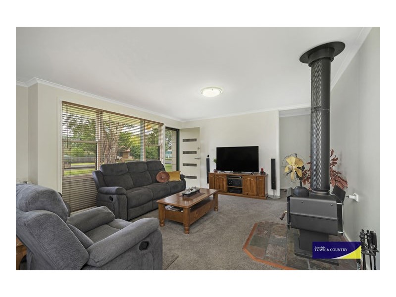7 McIntosh Crescent, Armidale NSW 2350