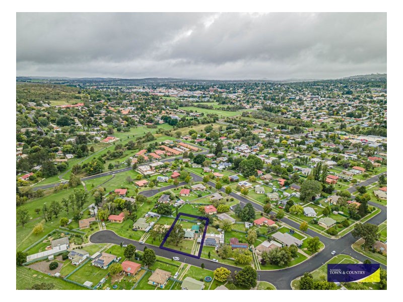 7 McIntosh Crescent, Armidale NSW 2350