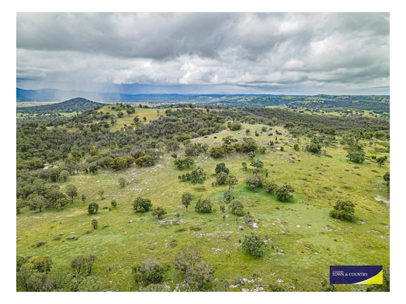 48 Lindon Road, Uralla NSW 2358
