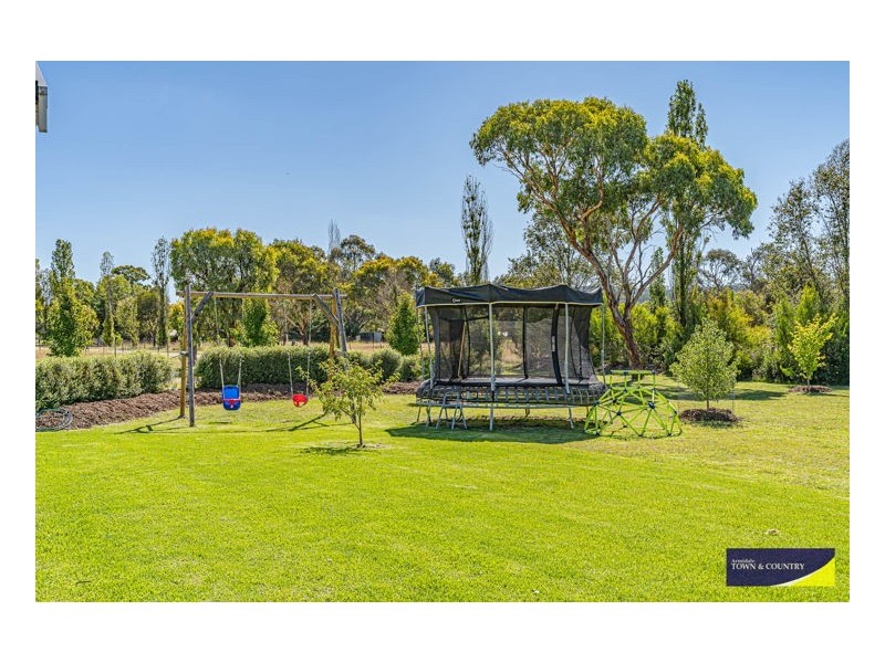 21 Beethoven Lane, Armidale NSW 2350