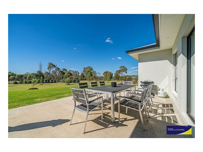 21 Beethoven Lane, Armidale NSW 2350