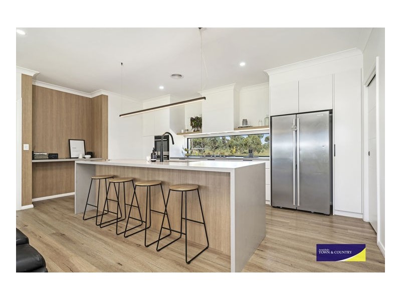 21 Beethoven Lane, Armidale NSW 2350