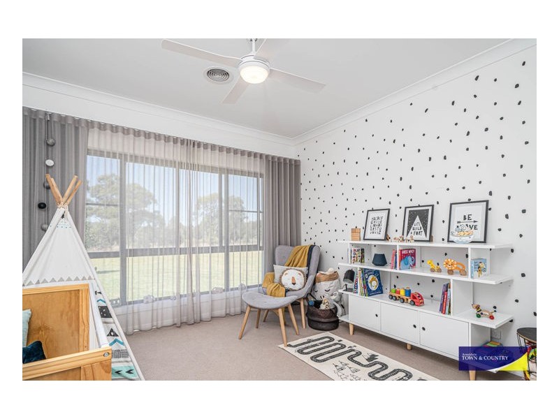21 Beethoven Lane, Armidale NSW 2350