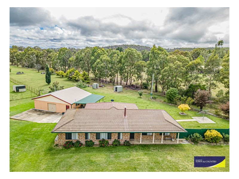 58 Kareela Road, Armidale NSW 2350