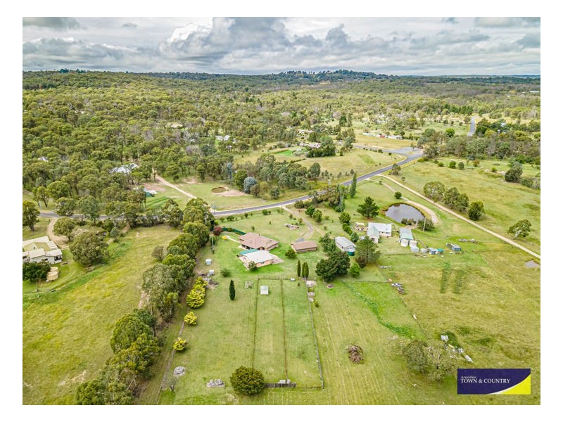 58 Kareela Road, Armidale NSW 2350
