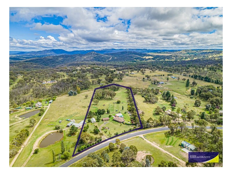 58 Kareela Road, Armidale NSW 2350