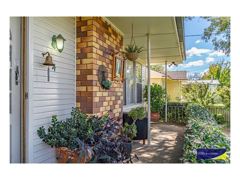 4 Hilda Avenue, Armidale NSW 2350