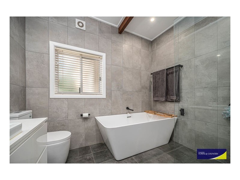 46 Invergowrie Road, Armidale NSW 2350