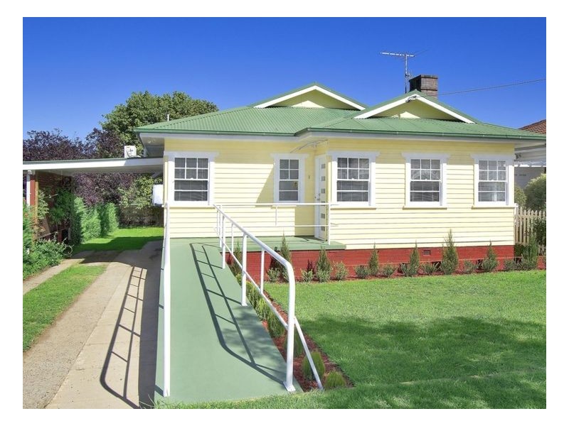 140 Jessie Street, Armidale NSW 2350