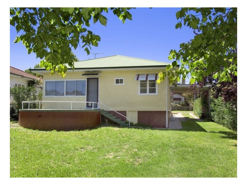 140 Jessie Street, Armidale NSW 2350