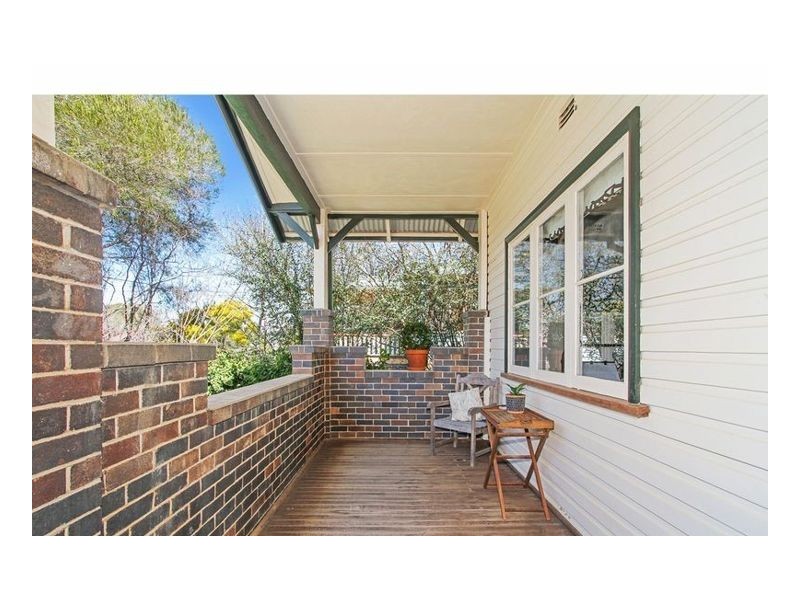 194 Marsh Street, Armidale NSW 2350