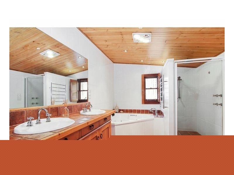 194 Marsh Street, Armidale NSW 2350