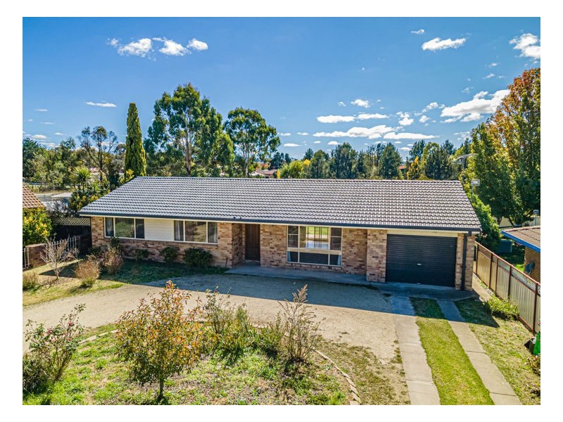 31 Wigan Avenue, Armidale NSW 2350
