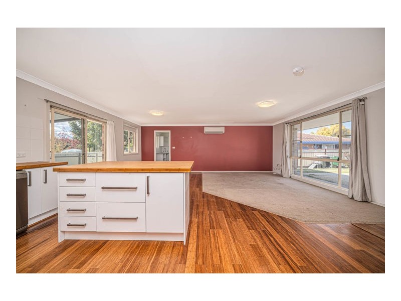 31 Wigan Avenue, Armidale NSW 2350