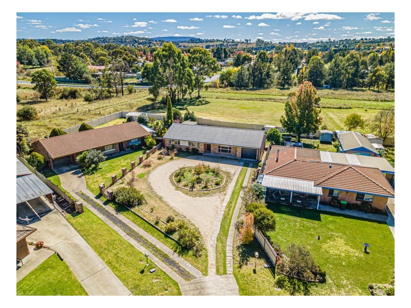 31 Wigan Avenue, Armidale NSW 2350