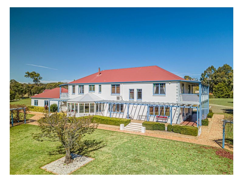 39 Coluche Road, Armidale NSW 2350