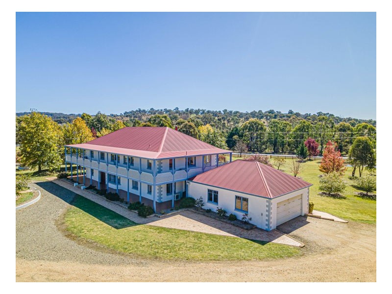 39 Coluche Road, Armidale NSW 2350