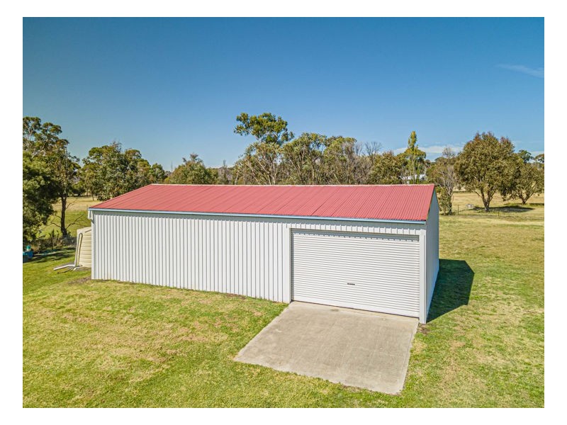 39 Coluche Road, Armidale NSW 2350