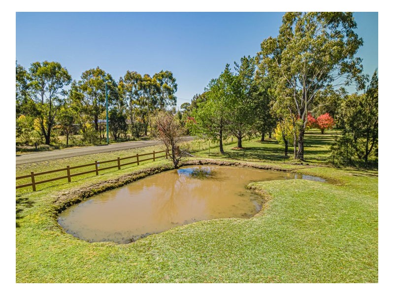 39 Coluche Road, Armidale NSW 2350