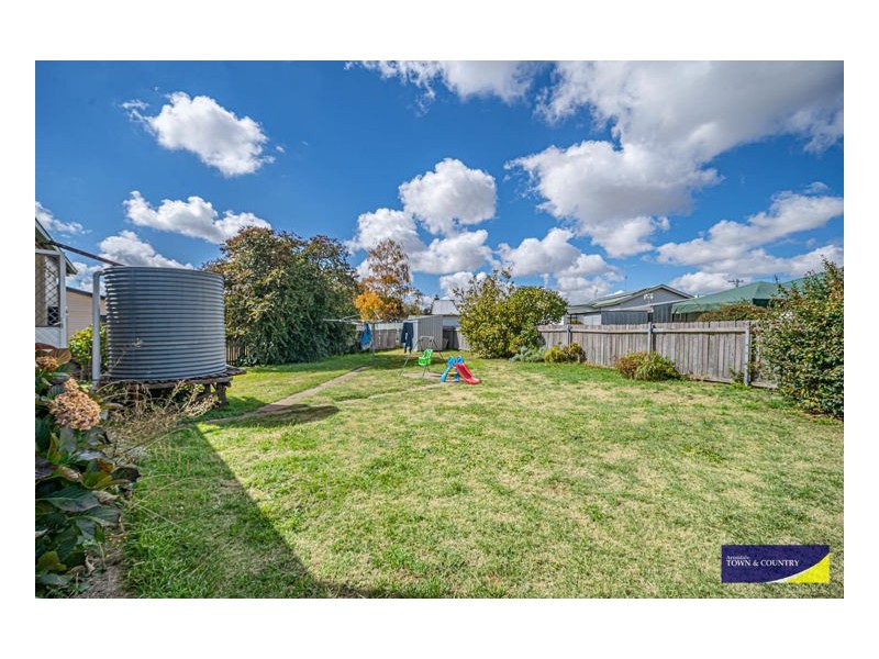 35 Abercrombie Street, Guyra NSW 2365