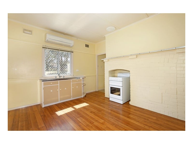 221 Donnelly Street, Armidale NSW 2350