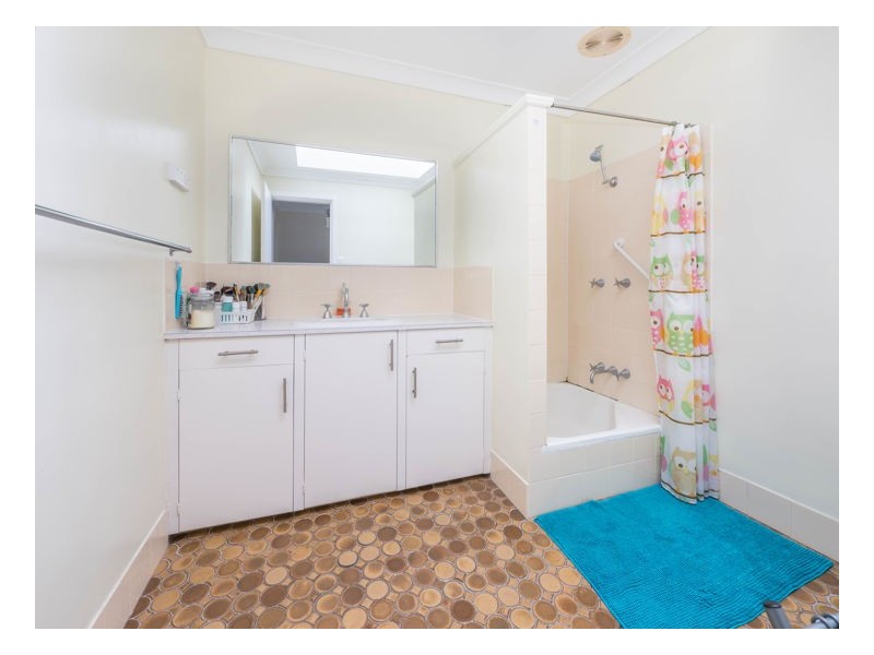 4 Wade Avenue, Armidale NSW 2350