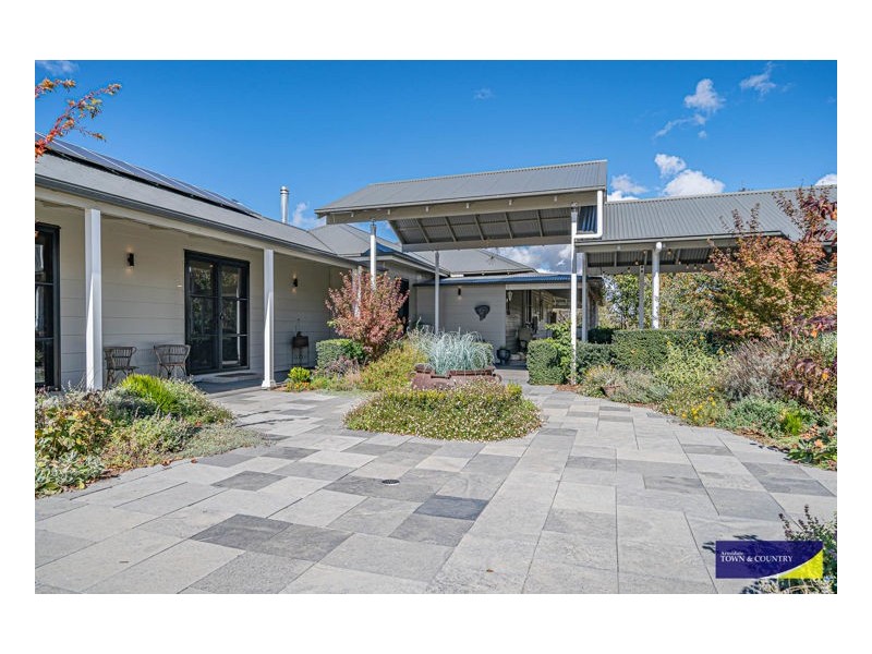 285 Cookes Road, Armidale NSW 2350