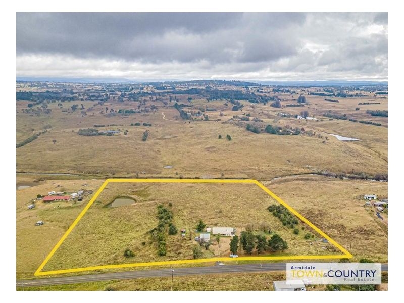 30 Hariet Gully Road, Armidale NSW 2350