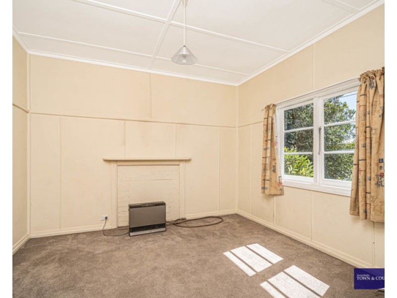 4 West Avenue, Armidale NSW 2350