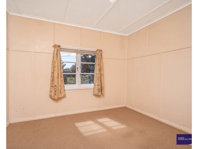 4 West Avenue, Armidale NSW 2350