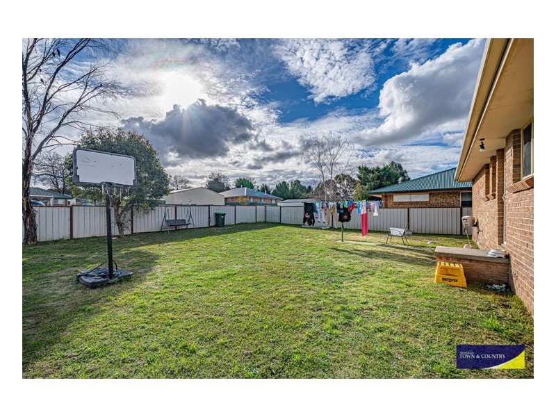 12 Aldred Avenue, Armidale NSW 2350