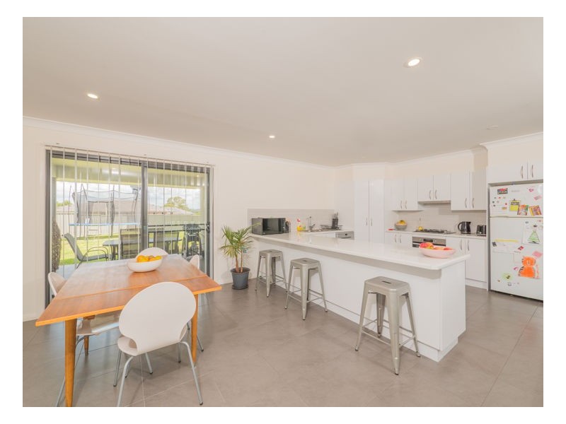 5 Peterson Drive, Armidale NSW 2350