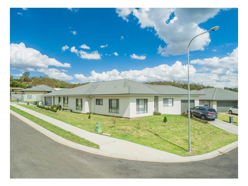 5 Peterson Drive, Armidale NSW 2350