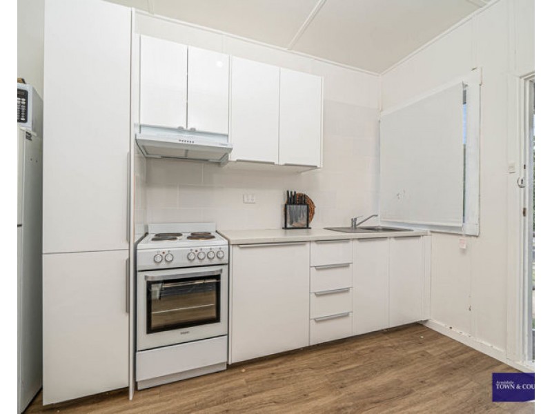 2/61 Markham Street, Armidale NSW 2350