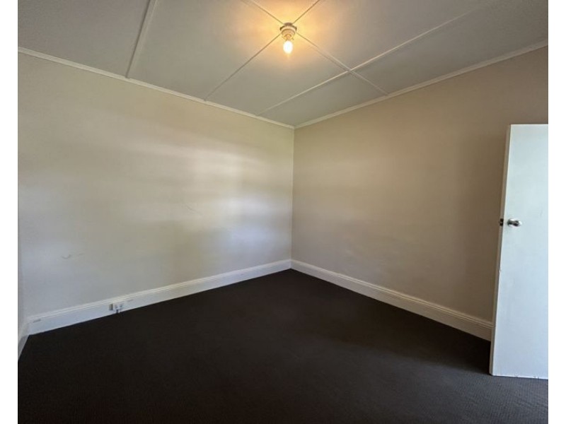 2/61 Markham Street, Armidale NSW 2350