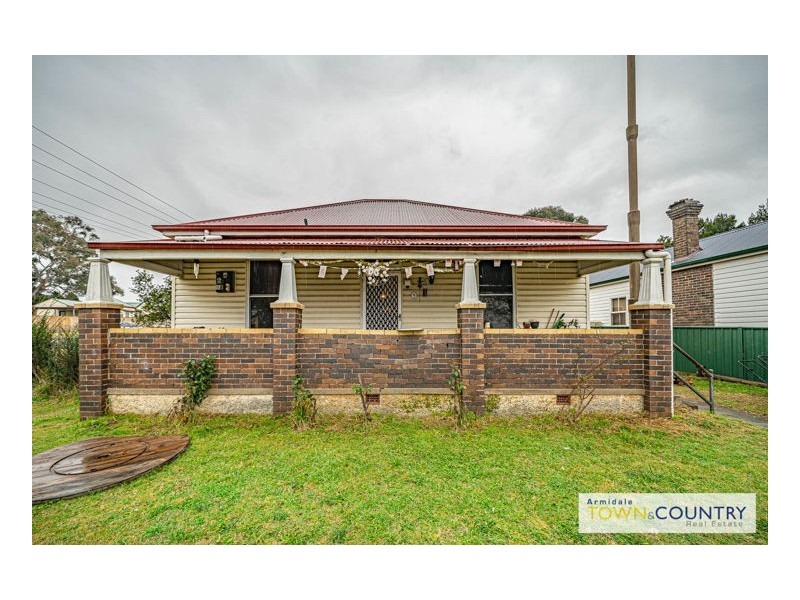 15 Crescent Street, Armidale NSW 2350