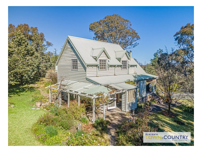 24 Bilga Road, Armidale NSW 2350