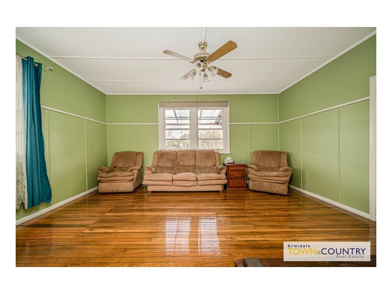 60 Mundays Lane, Armidale NSW 2350