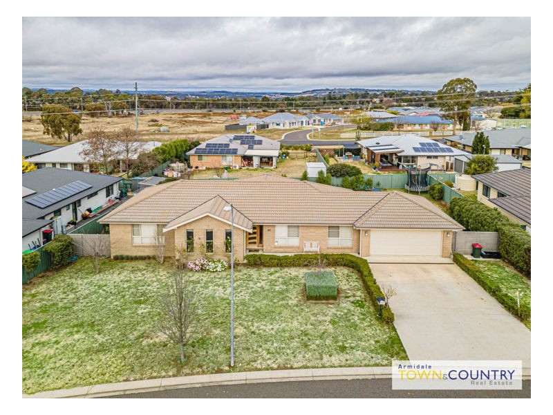 21 Netherton Park Avenue, Armidale NSW 2350