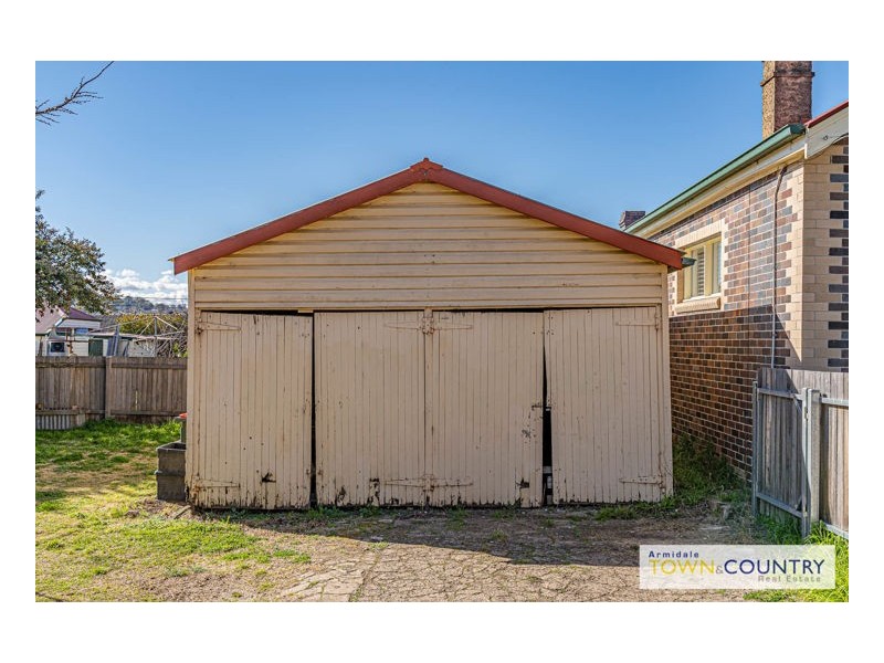 121 Taylor Street, Armidale NSW 2350