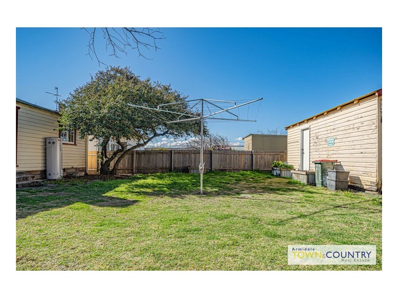 121 Taylor Street, Armidale NSW 2350