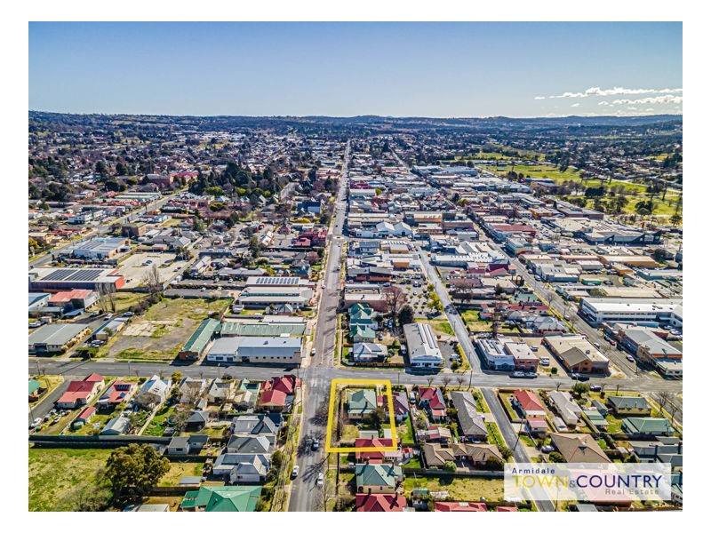 121 Taylor Street, Armidale NSW 2350