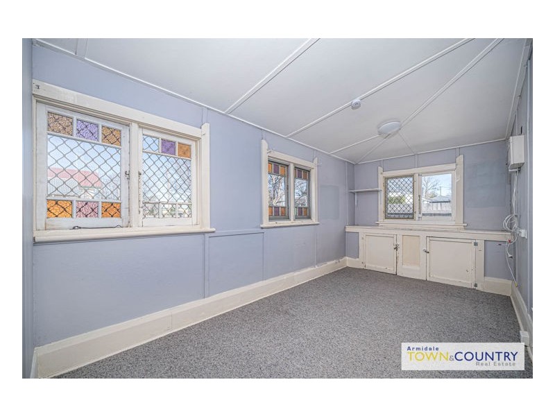 121 Taylor Street, Armidale NSW 2350