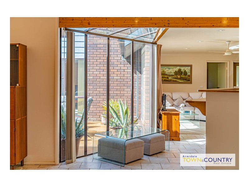 15 The Boulevarde, Armidale NSW 2350