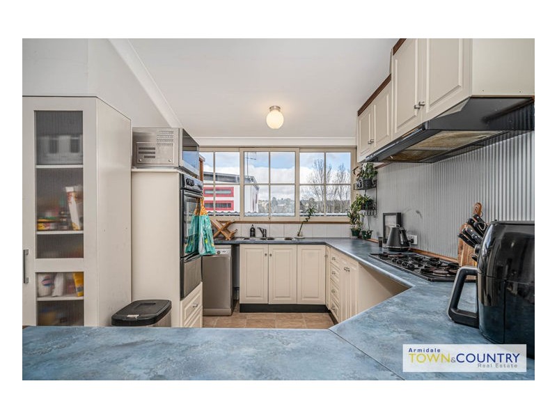 202 Donnelly Street, Armidale NSW 2350