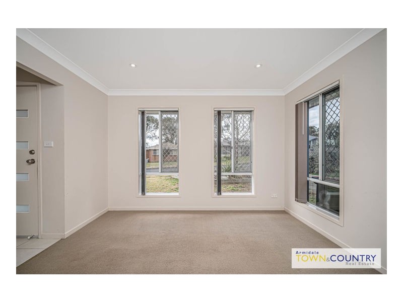 8 Morson Avenue, Armidale NSW 2350
