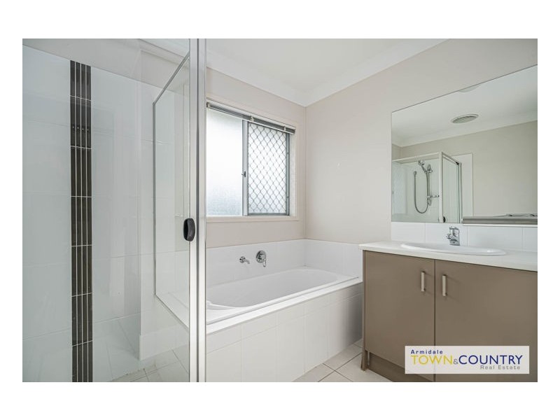 8 Morson Avenue, Armidale NSW 2350