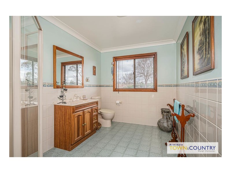 74 Andersons Road, Armidale NSW 2350