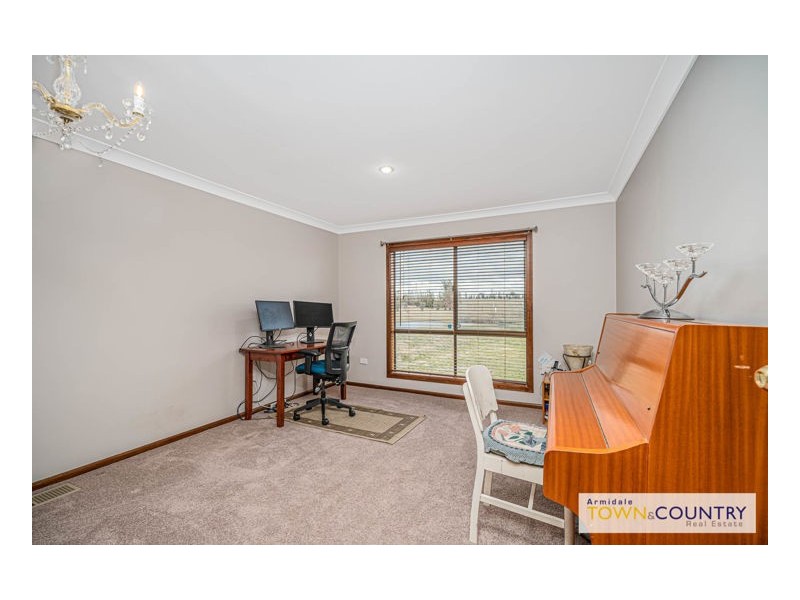 74 Andersons Road, Armidale NSW 2350