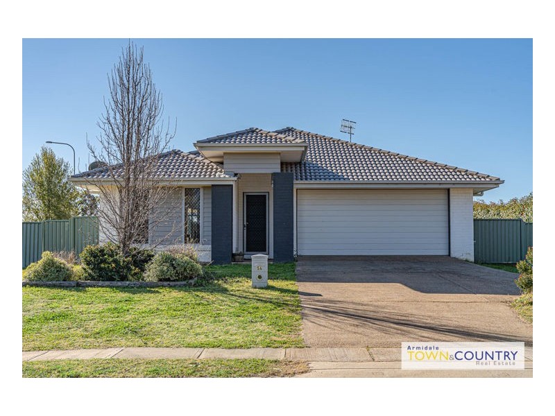 54 Link Road, Armidale NSW 2350